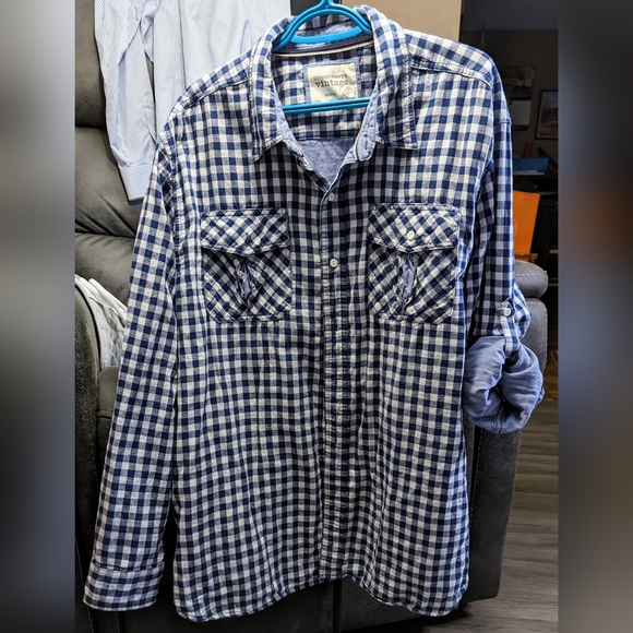 Denver Hayes Vintage brand, barely worn men's 2XL button up shirt - Picture 9 of 12